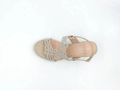 Naisten Juhlakengät Menbur Kulta 6 Naisten Juhlakengät Menbur Kulta - Image 4