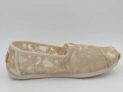 Naisten Kangaskengät TOMS Floral Lace 9 Naisten Kangaskengät TOMS Floral Lace -Skobox tuotesivu NaistenkangaskengatTOMSflorallace 10006210 37e831db1ebbd54457c96c7d84a44ec4 3