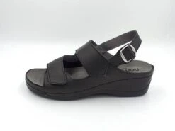 Esittelyssä olevat tuotteet -Skobox tuotesivu NaistensandaalitPomarmusta 12783100 bfc51ccc86a2336369cb66e9dd0b57c4 2