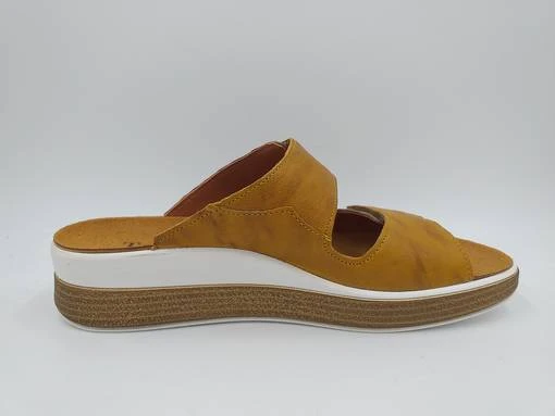 Think! Naisten Sandaalit Think Beige/kelt 5 Think! Naisten Sandaalit Think Beige/kelt - Image 3