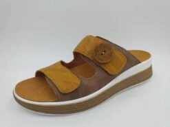 Think! Naisten Sandaalit Think Beige/kelt