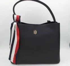 Olkalaukku Tommy Hilfiger Musta