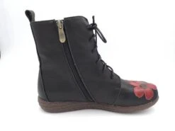 Stövletter För Damer LAURA VITA Svart 9 Stövletter För Damer LAURA VITA Svart -Skobox tuotesivu StovletterfordamerLAURAVITAsvart JX2012135 6614a2bd20402b837fa0cbd3e8139773 3